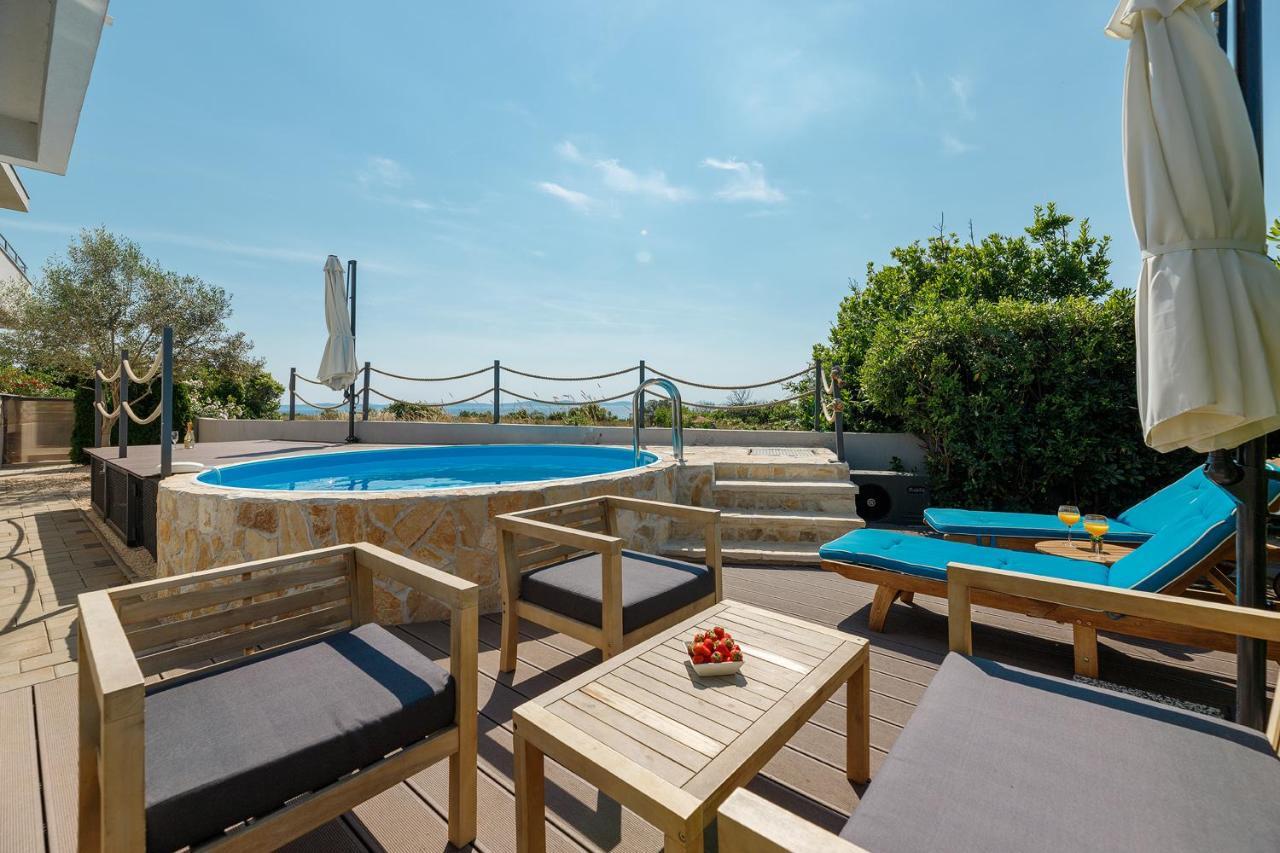 Malo Ferienvilla Privlaka, Pool, Boje, Wi-Fi, Wallbox Privlaka  Eksteriør bilde